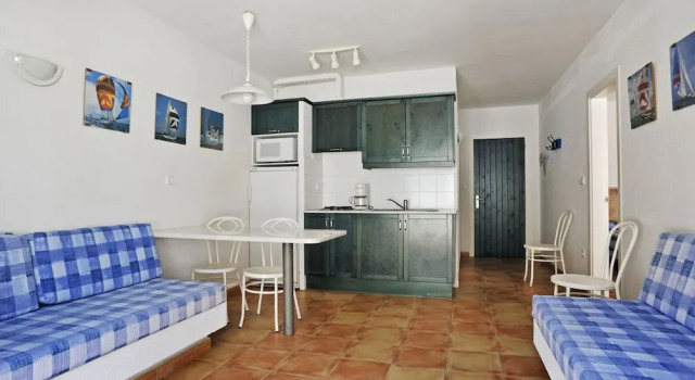 Апартаменты c 1 комнатой с балконом Apartaments El Berganti en Canyelles Petites