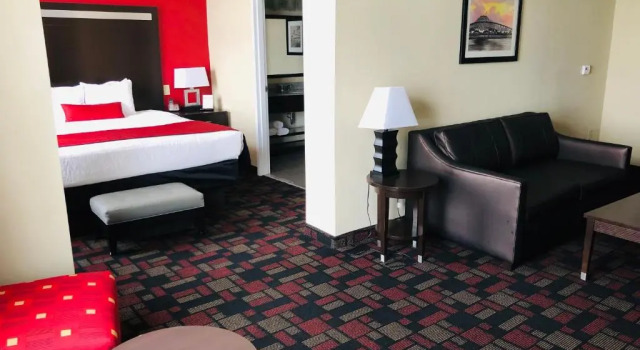 Люкс Wingate by Wyndham Lake Charles Casino Area