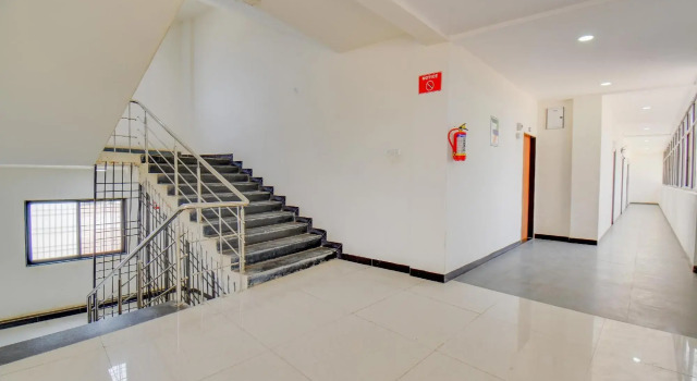 Fabhotel Grand Executive
