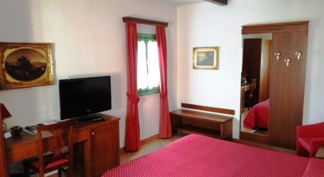Двухместные апартаменты с балконом Casa Violetta B&B