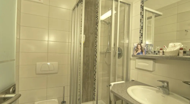 Одноместный номер Comfort с балконом Hotel Neuhäusl - herzlich familiär