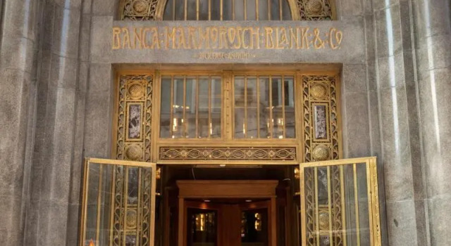 The Marmorosch Bucharest, Autograph Collection