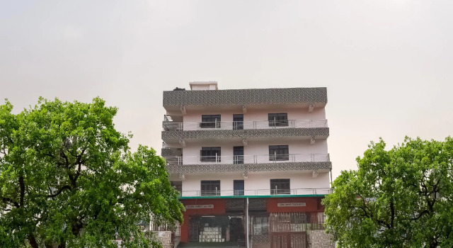 Collection O 62836 Hotel Mittal Tower, Rezervovat Hotel Prem Nagar Uttarakhand
