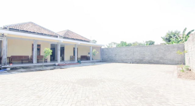[Deact] Enjoyjogja Homestay, Rezervasyon Otel Sewon otoparklı oteller, Otopark