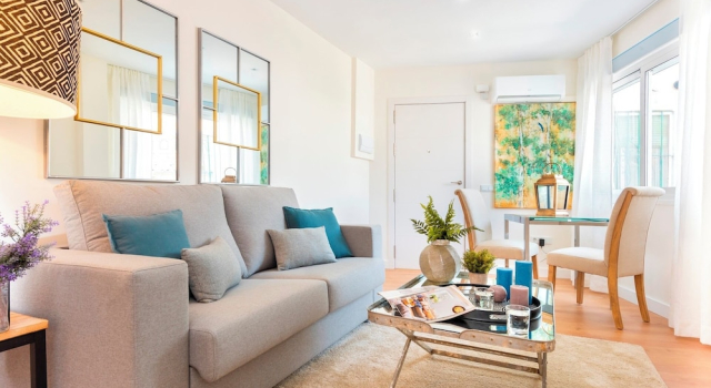 Апартаменты Genteel Home Pajaritos II