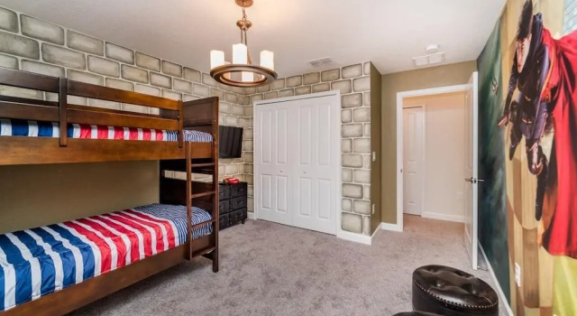 1580 Slice Way, Book Hotel Four Corners Florida