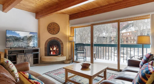 Коттедж Riverside Condos D01 by Avantstay Condo Close To Downtown, Town Park & Ski Lift #8