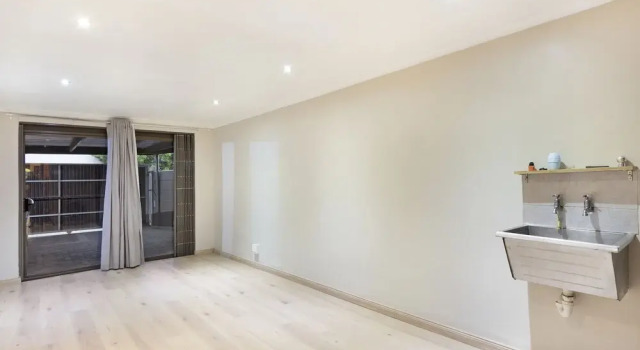 Stilt Seven by HostAgents, Забронировать Отель Отели Cape Peninsula 4 звезды, 4*