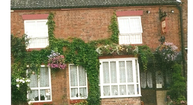 Compton House, Забронировать Отель «постель и завтрак» Бизнес-отели Англии, 4* 5*