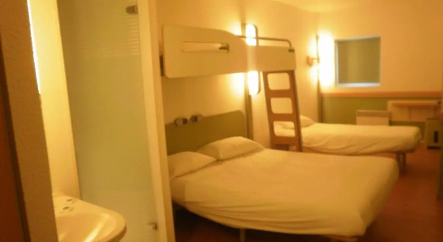 ibis budget Roye, Забронировать Отель Отели Соммы с завтраком, Завтраки
