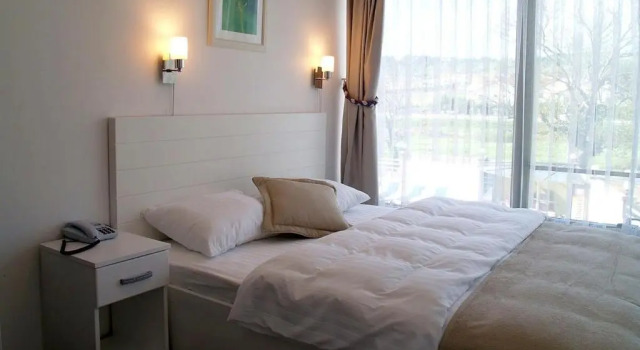 Двухместный номер Standard с видом на бассейн Bodega Otel