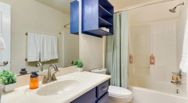 Updated Norman Home ~ 1 Mi to Oklahoma University!, Book Hotel Norman Oklahoma