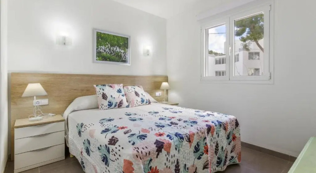 Apartment Assimetric - Only 100m to Beach, Book Apartment Alcudia Majorca