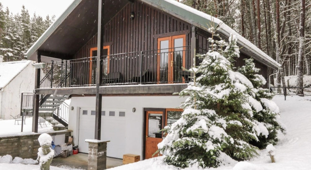 Torbreck Chalet, Book Chalet  