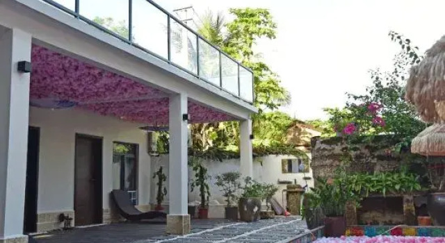 Weizhou Island Yigu Yimeng Homestay, Buchen Sie Hotel Hotels in Weizhou-Insel mit Parkplatz, Parkplätze