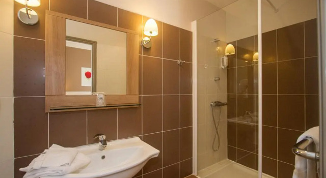 Номер Comfort LOGIS Hotel Majestic Chatelaillon Plage - La Rochelle