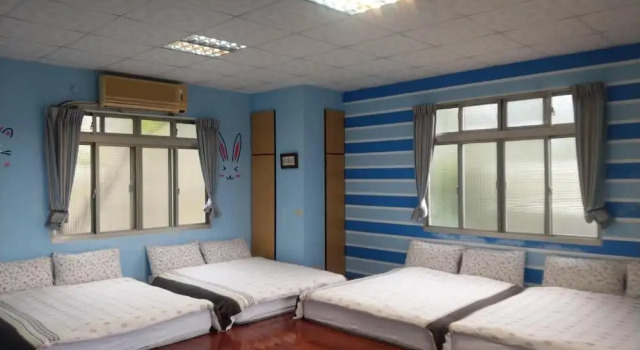 Семейный номер Standard Hua Shan Hor Yuan Homestay