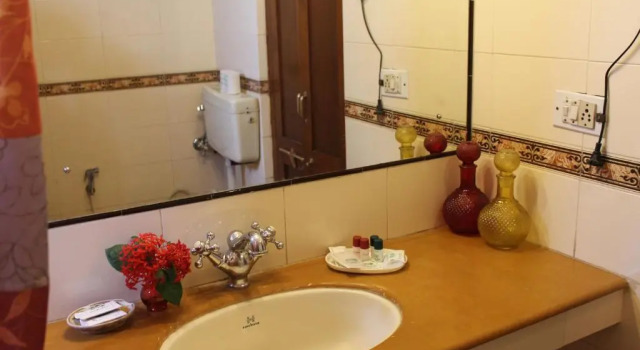 Двухместный номер Deluxe Madhuban - A Heritage Home