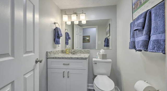 Апартаменты с 2 комнатами Charming Southern Pines Abode - Walk to Dtwn!