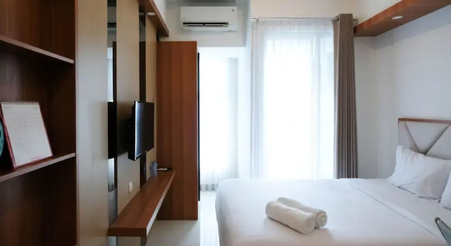 Calm Studio At Supermall Mansion Apartment Benson Tower, Varaa Huoneisto Hotellit Surabaya pysäköinnillä, lähellä Pakuwon Mall, Pysäköinti