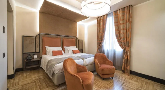 Люкс Deluxe Solo Experience Hotel