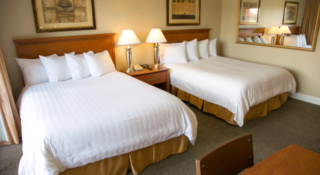 Hourglass Hotel, Ascend Hotel Collection, Buchen Sie Hotel Bakersfield Kalifornien