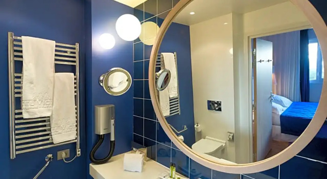 Двухместный номер Standard с балконом и с видом на море Hotel Victoria