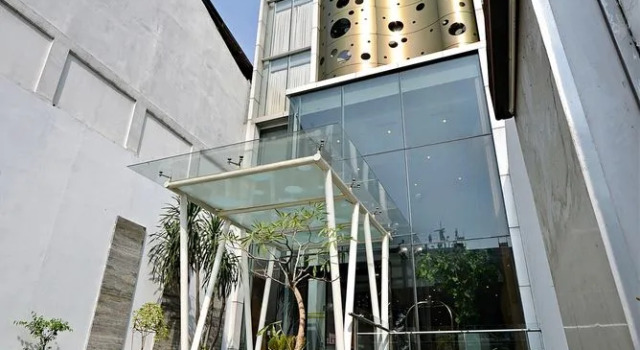 ZEN Rooms Sudirman Blora, Забронировать Отель Ментенг Джакарта, рядом с Парк Таман Суропати