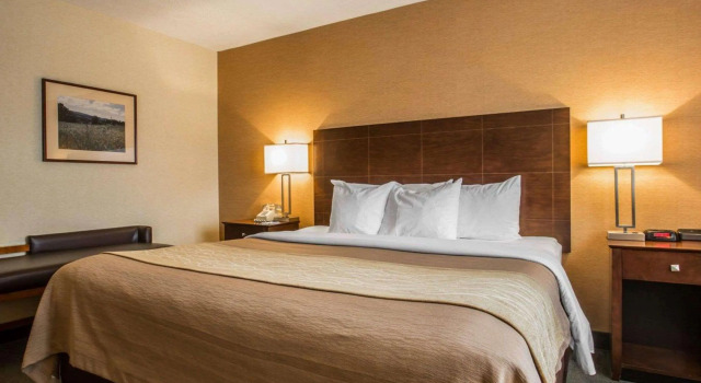 Comfort Inn & Suites Montpelier-Berlin, Забронировать Отель Монтпилиер Central Vermont