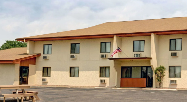 Super 8 By Wyndham Buffalo, Boek Hotel Hotels in Minnesota met zwembad, Zwembad