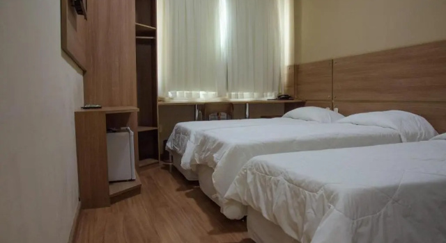 Трёхместный номер Standard Serra Palace Hotel