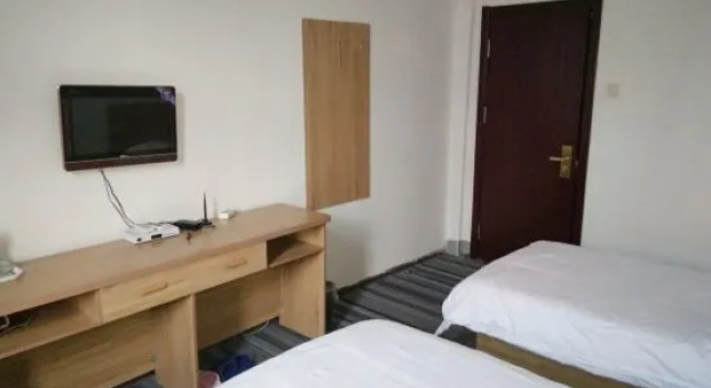 Yuying Hotel (Shijiazhuang No.43 Middle School Shop), Rezerwuj Hotel Shijiazhuang Hebei