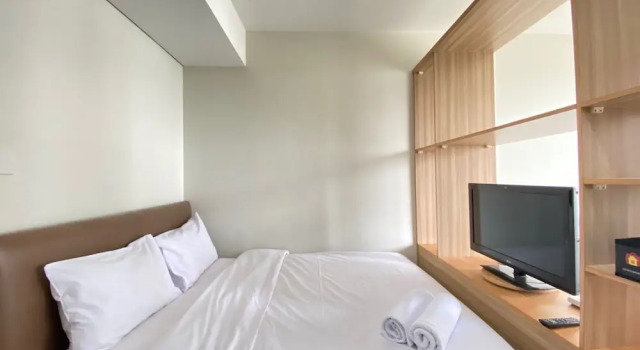 Camera Standard Stylish & Comfy Studio at Dago Suites Apartment
