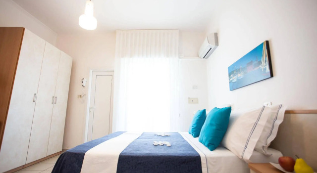 Hotel Adriatico, Забронировать Отель Отели Гаттео-а-Маре с бассейном, Бассейн