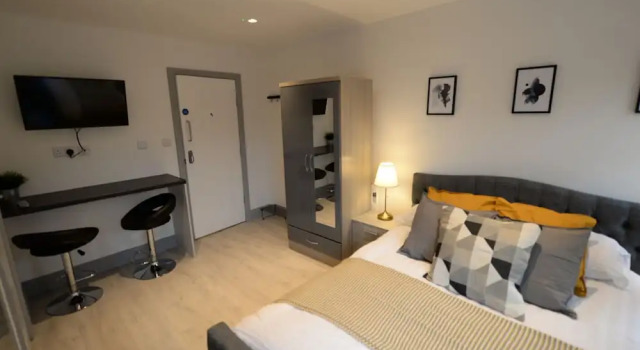 Modern Apartment in Coventry near Belgrade Theatre