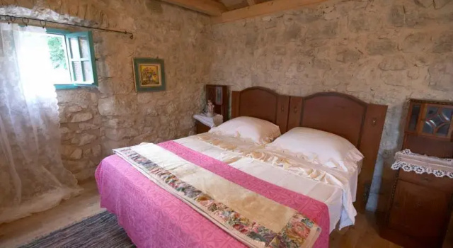 House Belga, Забронировать Отель Бласковичи 
