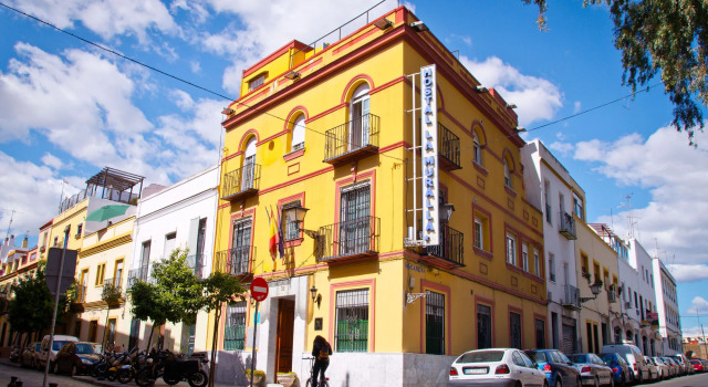 Hostal La Muralla