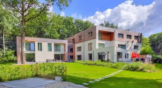 Кровать в общем номере Utopia Hotel - Art & Nature Hotel