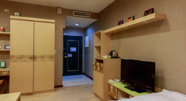 85 Traveler Holiday Service Apartment, Забронировать Апартаменты/квартира Апартаменты Гаосюн, рядом с Yuansu Yujhu Shopping Area, Апартаменты/квартира