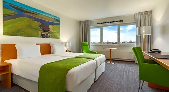 Двухместный номер Standard NH Groningen Hotel
