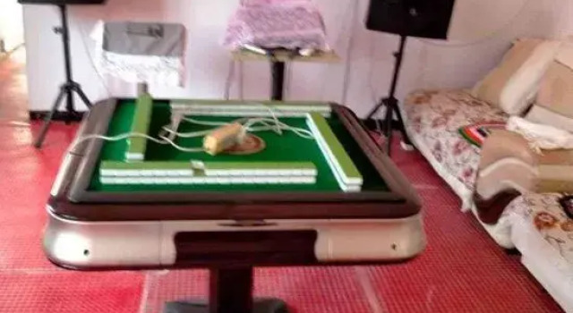 Hong Tan, Book Hotel Panjin Liaoning
