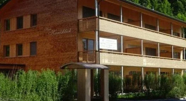 Haus Kanisblick Appartements, Rezerwuj Apartament Hotele w Bregenzerwald z parkingiem, Parking