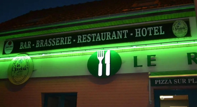 Le Relais De Risquetout, Забронировать Отель Отели Соммы с парковкой, Парковка
