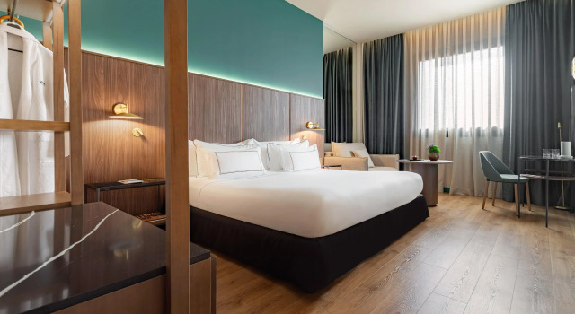 Отель Melia Milano