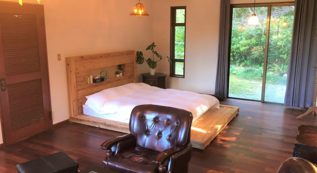 Коттедж private hotel WALKERS NAKIJIN