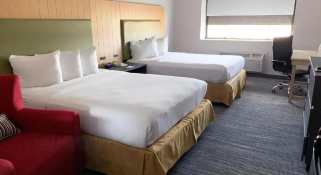 Четырёхместный номер Standard Country Inn & Suites by Radisson, Fort Worth West l-30 NAS JRB