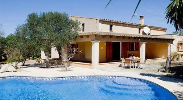Villa Can Busquerets, Book Villa Campos 