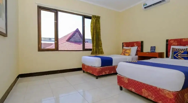 Mandiri Senggigi Homestay, Забронировать Отель Отели Сенггиги с парковкой, рядом с Batu Bolong Temple, Парковка