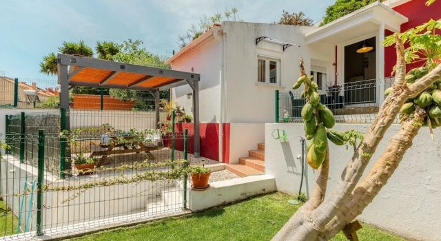 Апартаменты с 2 комнатами Algés Village Casa 2 by Lisbon-Coast vacation