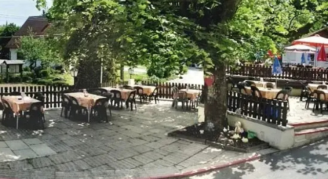 Gasthof Zur Burgruine, Rezervasyon Otel Pottenstein Franconian Switzerland